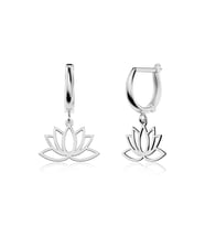 Sade Lotus Çiçeği Beyaz Gümüş Küpe