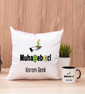 Muhasebeci Kare Yastık ve Siyah Kupa Bardak