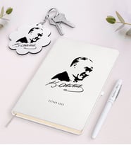 BK Gift Kişiye Özel Atatürk Temalı Beyaz Defter Kalem ve Anahtarlık Hediye Seti-26 (Model 1)