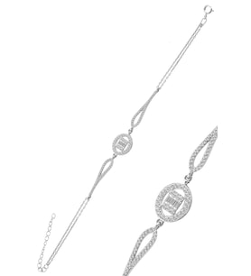 Söğütlü Silver Gümüş rodyumlu oval düz baget taşlı bileklik.