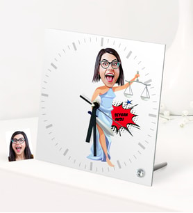BK Gift Kişiye Özel Bayan Avukat Karikatürlü Masaüstü Kare Cam Saat - 1 (Beyaz)