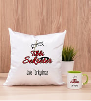 Tıbbi Sekreter Kare Yastık ve Yeşil Kupa Bardak