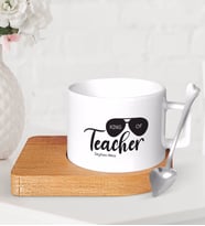 BK Gift Kişiye Özel Öğretmenin Kralı Ahşap Altlıklı Seramik Fincan-1 (Beyaz)