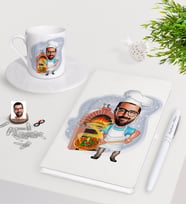 BK Gift Kişiye Özel Erkek Kebapçı Karikatürlü Beyaz Defter Kalem Türk Kahvesi Fincanı Seti-1 (Model 1)