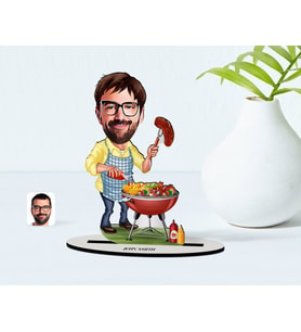 BK Gift Kişiye Özel Erkek Mangalcı Karikatürlü Ahşap Biblo Model-1 (Beyaz)