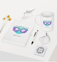 BK Gift Kişiye Özel Okulda Ünlüyüm Temalı Beyaz Defter Kalem Kupa Ayna Seti - 1