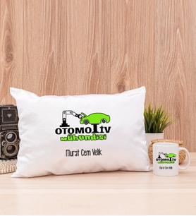 Otomotiv Mühendisi Dikdörtgen Yastık ve Beyaz Kupa Bardak