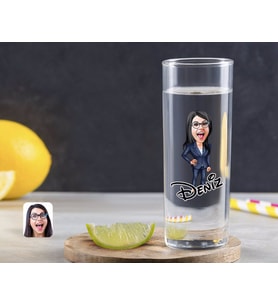 BK Gift Kişiye Özel Renkli Baskılı Kadın Patron Karikatürlü Vodka Bardağı-4 (Beyaz)