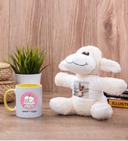 Aşık Çiftlere Özel Sarı Kupa Bardak ve Peluş Koyun