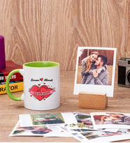 Sevgiliye Hediye Tarihli ve İsimli Yeşil Kupa ve Ahşap Standlı Polaroid Set