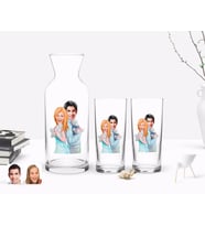 BK Gift Kişiye Özel Renkli Baskılı Sevgililer Karikatürlü İkili Rakı Bardağı ve Karaf Hediye Seti-87 (Model 1)