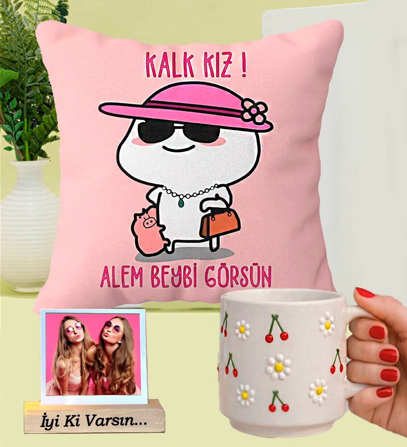 Kişiye Özel Fotoğraflı Kalk Kız Alem Beybi Görsün Yastık & El Yapımı Kiraz Kupa