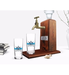 BK Gift Kişiye Özel Renkli Baskılı Kaptan Tasarımlı İkili Rakı Bardağı ve Ahşap Rakı Standı Hediye Seti-9 (Model 1)