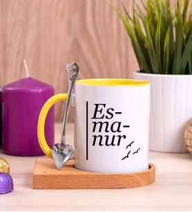 İsme Özel Heceli Ahşap Altlıklı Sarı Kupa Bardak