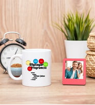Bilgisayar Programcısı Beyaz Kupa Bardak ve Kırmızı Mini Fotoğraf Çerçevesi
