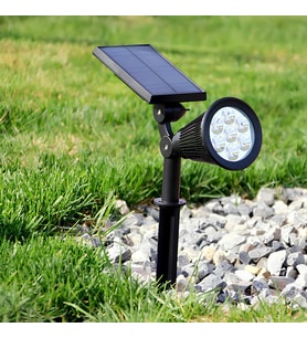Solar Güneş Enerjili Bahçe Lambası 7 LED'li - IP65 Su Geçirmez Ayarlanabilir LED Projektör, Dış Mekan Çim, Patika, Duvar Aydınlatması ve Peyzaj Armatürü