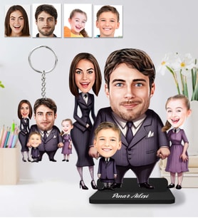 Kişiye Özel Aile Adams Family 4kişilik  Ahşap Biblo ve Anahtarlık 2 li set-33