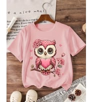 AMOR MAN BÜYÜK BEDEN ÖZEL TASARIM PEMBE KALPLİ BAYKUŞ BASKILI MODERN BATTAL KADIN T-SHIRT (Pembe)