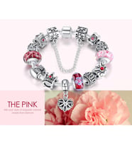 Pandora Pembe Quenn Charm Bİleklik, Ahşap Kutu içerisinde