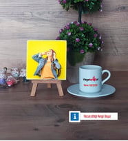 Fizyoterapist Fotoğraflı Dekoratif Taş, Ahşap Altlıklı Türk Kahvesi Fincanı Hediye Fizyoterapistler Günü Hediyesi (Model 2)
