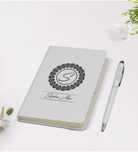 BK Gift Kişiye Özel İsimli 9x14cm Beyaz Defter ve Kalem Hediye Seti - Model 2