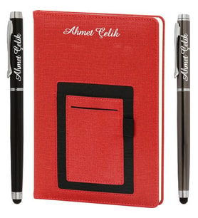 İsme Özel Kanguru Cepli Defter Kırmızı + İsme Özel Metal Roller Kalem  15x21, 224sf. Çizgili 70gr. Termo Deri  İsme Özel Defter  MT-413
