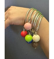 6 ADET RENKLİ TOP BONCUKLU KADIN BİLEKLİK SET