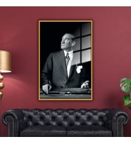 Metal Çerçeveli Temperli Cam Ofis Tablosu Yukarı Bakan Atatürk (Gold)