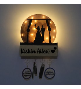 Lucenda Led Işıklı Pleksi Dolunay Kişiselleştirilebilir Biblo Wedding Gelin Damat Anahtar Askılığı (Sarı)
