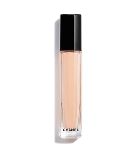 Chanel Les Beıges Serum Concealer Doğal Ve Sağlıklı Işıltılı B10