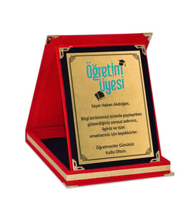 Kişiye Özel Öğretim Üyesi Tasarımlı Kadife Plaket