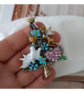 Lente Aksesuar Beyaz Güvercin,Pembe Kalpli Yeni Yıl Ağaç Broşu-Süslü Noel Yaka İğnesi (Çok Renkli)