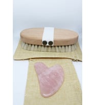 Doğal At Kılı Fırçası + Pembe Kuvars Taşı Kalp Gua Sha ( Özel Keselerinde )