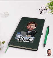 BK Gift Kişiye Özel Erkek Genel Müdür Karikatürlü Yeşil Termo Deri Defter Kalem Seti Model 1