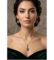 İNCİLİ TAŞLI ÇİÇEK ANTİK KOLYE KÜPE SET