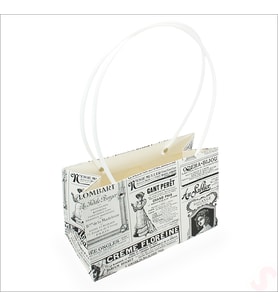 Vintage Gazete Baskılı Karton Hediye Çantası  22×14×11 cm – Beyaz