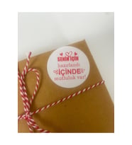 Senin Için Özenle Hazırlandı Kırmızı Yazılı Kalpli 4 Cm Yuvarlak Etiket 120 Adet