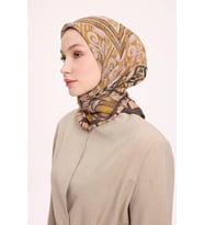 Dört Mevsim Antik Motif Viskon Velora Eşarp 6419 (Krem)