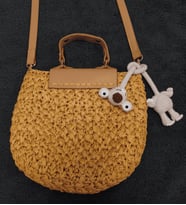 Sid Amigurumi Çanta Süsü – El Örgüsü Anahtarlık