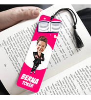Takım Elbiseli Kadın Karikatürlü Püsküllü Kitap Ayracı