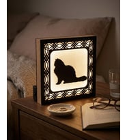 Dekoratif Kedi Silüetli LED Gece Lambası – Huzur Veren Işık