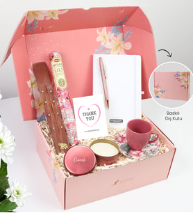 Kişiye Özel Beyaz Defter & Kişiye Özel Rose Tükenmez Kalem & Pembe Metal Kutulu Mum & Pembe Türk Kahvesi Fincanı & Çubuk Tütsü