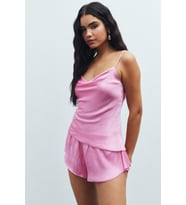 Caché Şeker Pembesi Degaje Yaka Askılı Kısa Saten Pijama Takımı