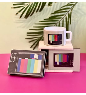 Nostaljik Tv Tasarımlı Mini Albüm Ve Kutulu Kupa Hediye Seti