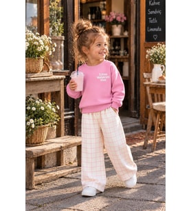 Little Wanderers Kabartma Sırt Baskılı Sweatshirt ve Ekose Eşofman Kız Çocuk 3ip Alt Üst Takım