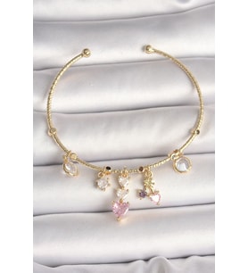 Pirinç Gold Renk Sallantı Zirkon Taşlı Kalp Figür Pembe Kalp Detay Charm Kadın Bileklik - TJ-BB6897
