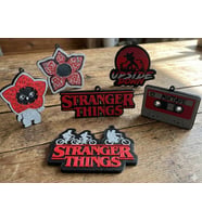 Stranger Things Temalı 3D Baskı Anahtarlık Seti – Demogorgon & Mixtape Tasarım