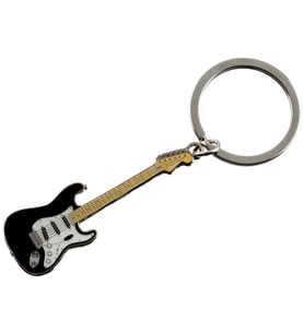 Fender 9100327400 Stratocaster Anahtarlık (Siyah) Gitar Tutkunları İçin Siyah Strat Kafa Tasarımlı Metal Anahtarlık