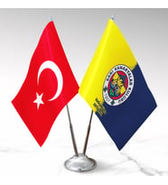 Sarı Kanaryalar taraftarları İkili masa bayrağı, kişiye özel isim baskılı