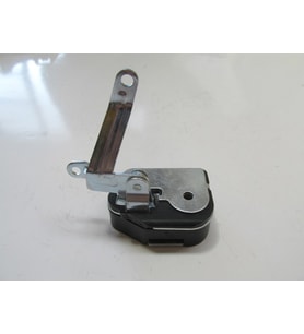 Opel Movano 04/06 Sürgülü Kapı Ki·li·di· Sağ 